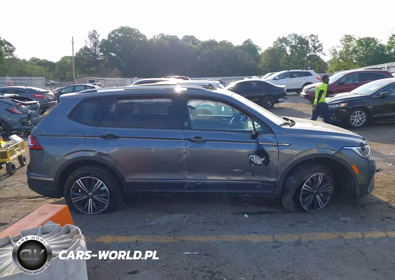 2024 Volkswagen Tiguan 2.0T Wolfsburg Edition VIN:3VVTB7AX6RM221240 - 13
