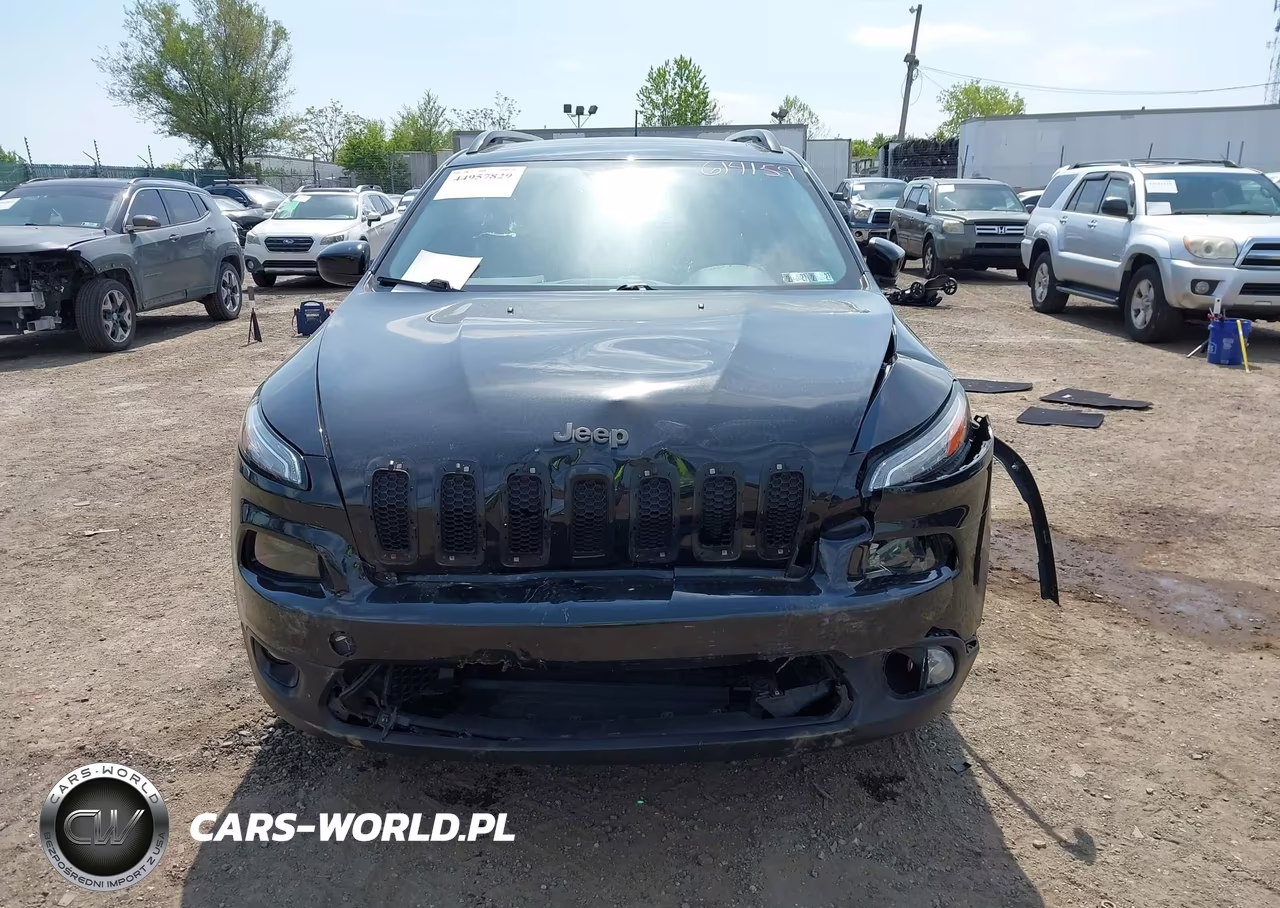 2015 Jeep Cherokee Latitude VIN:1C4PJMCS7FW614159 - 11