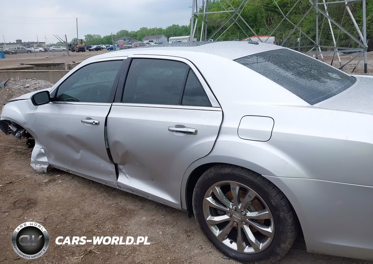 2012 Chrysler 300 Limited VIN:2C3CCAHG1CH184140 - 15
