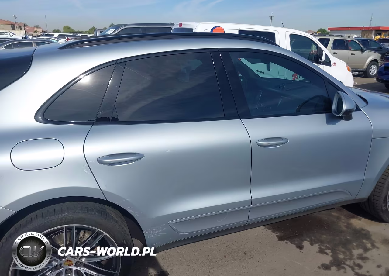 2020 Porsche Macan S VIN:WP1AB2A51LLB35199 - 14
