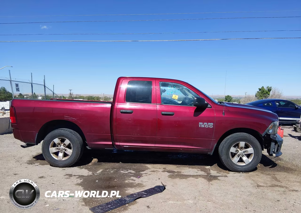 2018 Ram 1500 Express 4X2 6'4 Box VIN:1C6RR6FG9JS234476 - 14