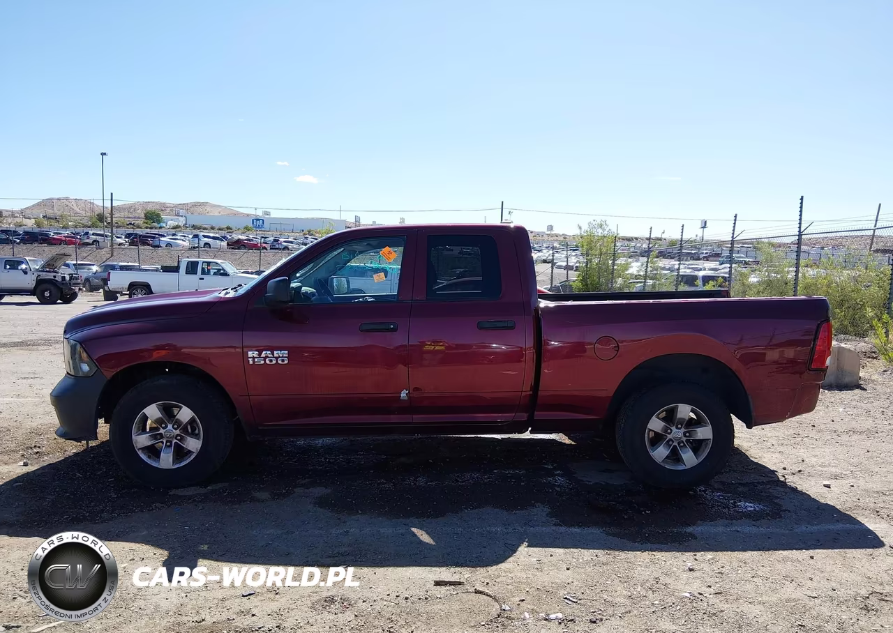 2018 Ram 1500 Express 4X2 6'4 Box VIN:1C6RR6FG9JS234476 - 15