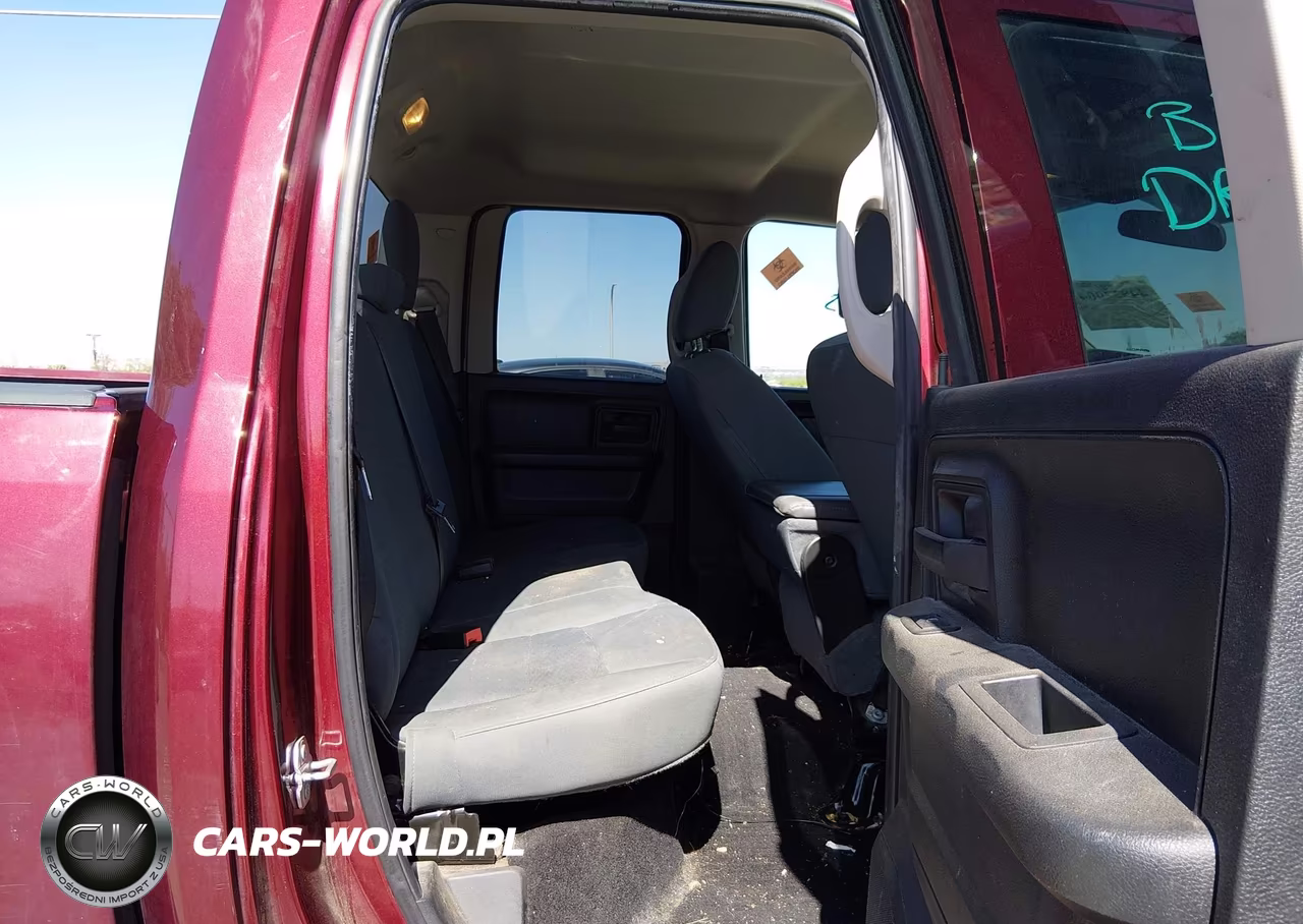 2018 Ram 1500 Express 4X2 6'4 Box VIN:1C6RR6FG9JS234476 - 8