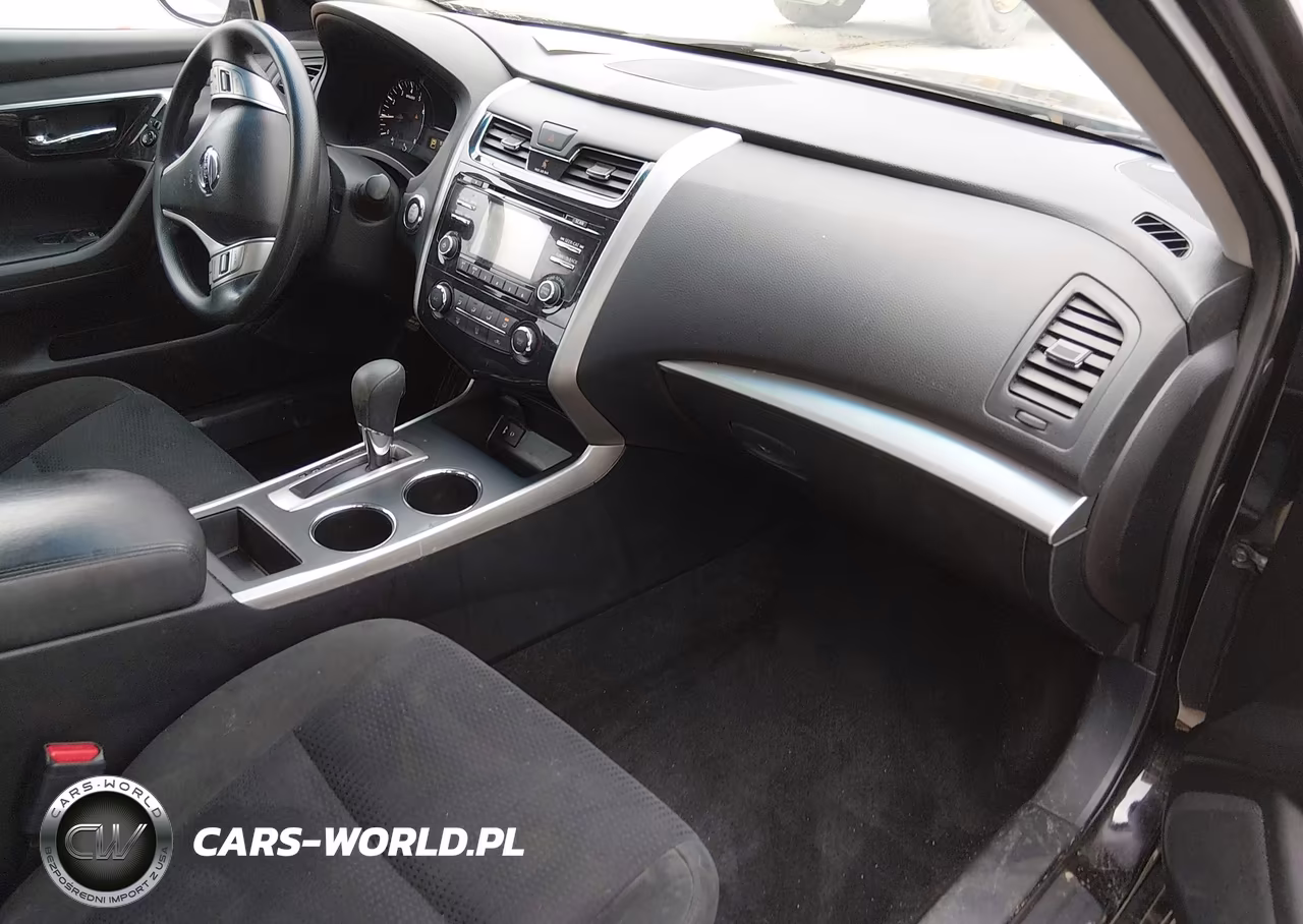 2015 Nissan Altima 2.5 S VIN:1N4AL3AP3FC435746 - 5