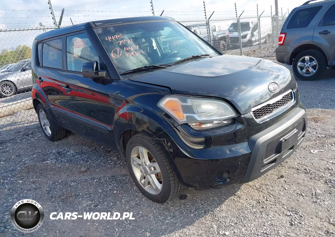 2011 Kia Soul +