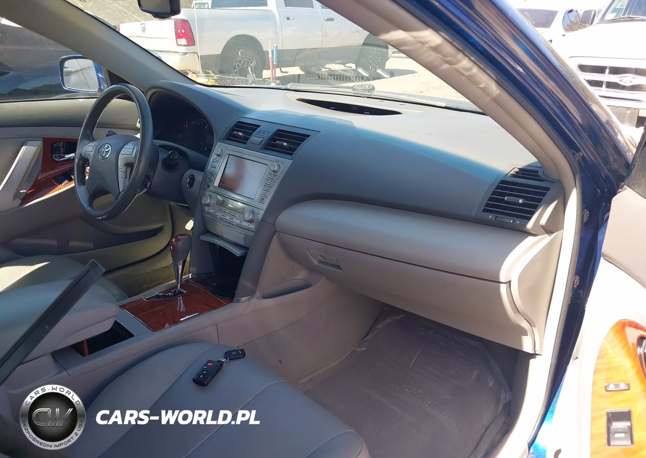 2011 Toyota Camry Hybrid VIN:4T1BB3EK1BU143089 - 5