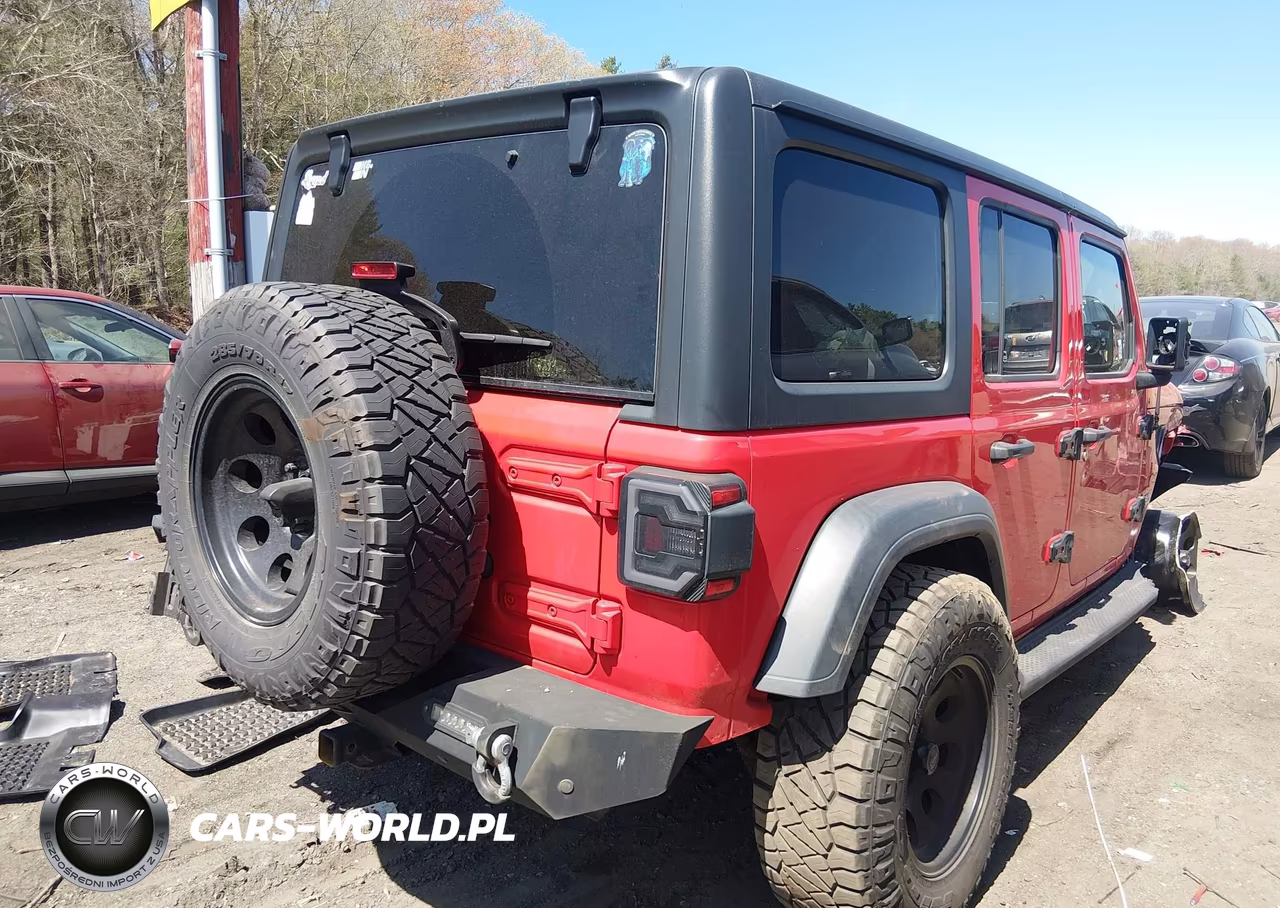 2018 Jeep Wrangler Unlimited Sport 4X4 VIN:1C4HJXDG4JW267365 - 4