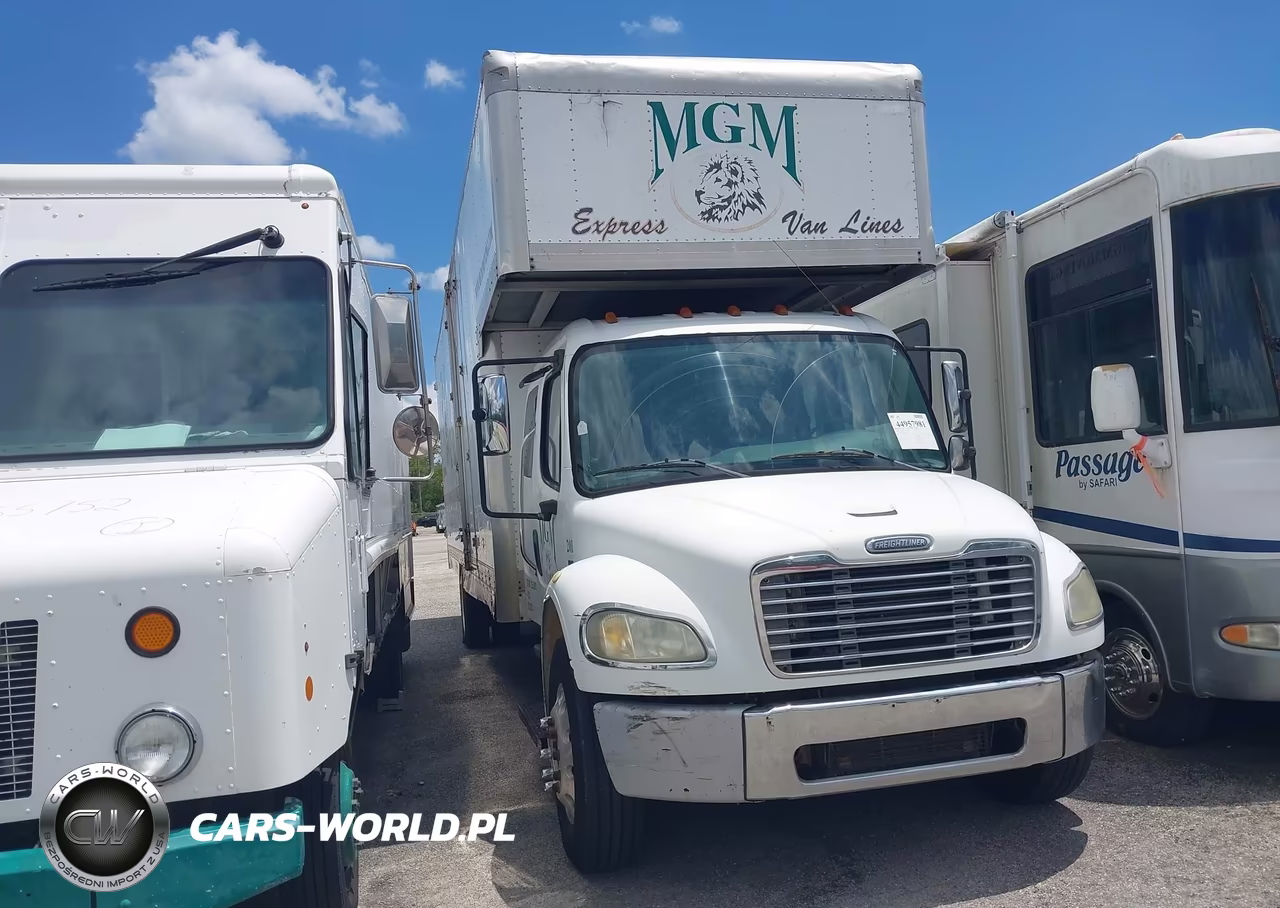 2005 Freightliner M2 106 Medium Duty