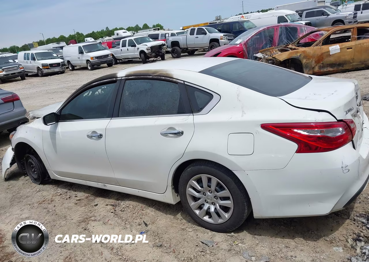 2017 Nissan Altima 2.5 S VIN:1N4AL3AP6HN359883 - 15