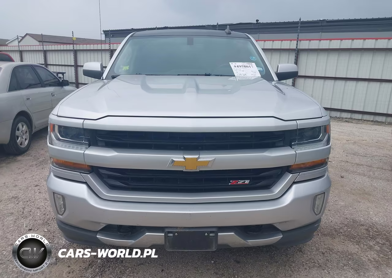 2018 Chevrolet Silverado 1500 2Lt VIN:3GCUKREC7JG614687 - 12