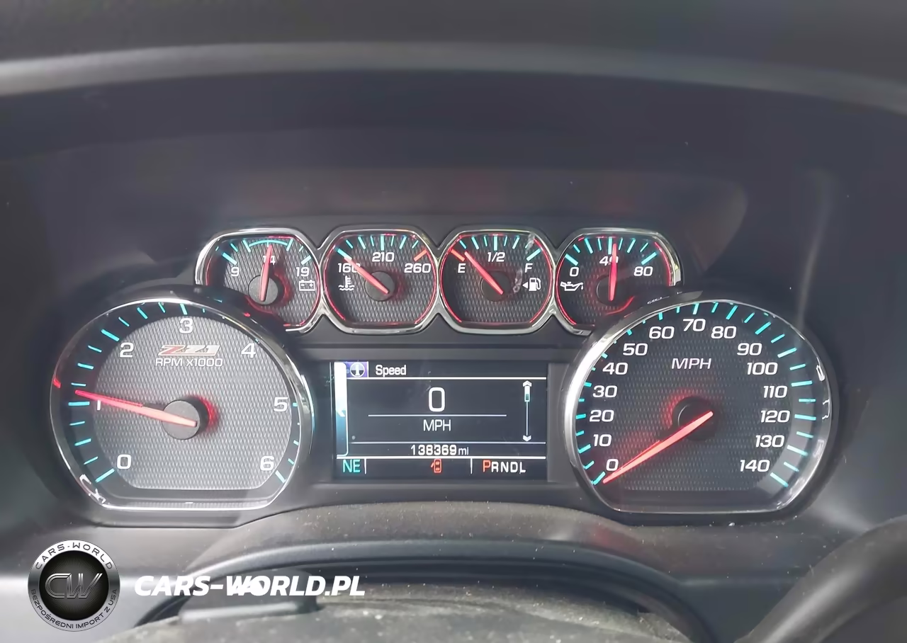 2018 Chevrolet Silverado 1500 2Lt VIN:3GCUKREC7JG614687 - 7
