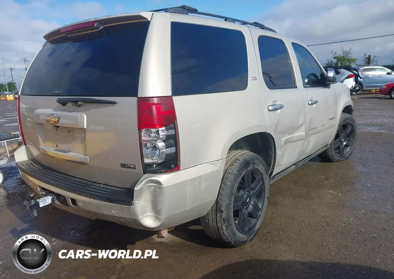 2008 Chevrolet Tahoe Ltz VIN:1GNFK13038R103868 - 4