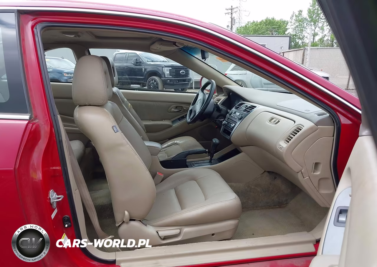 2001 Honda Accord 3.0 Ex VIN:1HGCG22531A033133 - 5