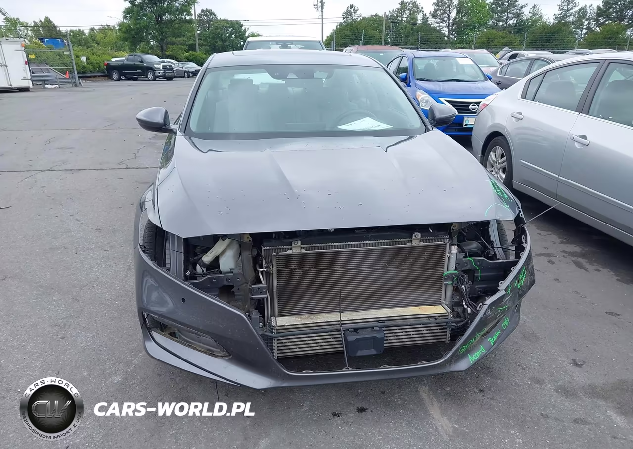 2018 Honda Accord Touring 2.0T VIN:1HGCV2F95JA016515 - 12