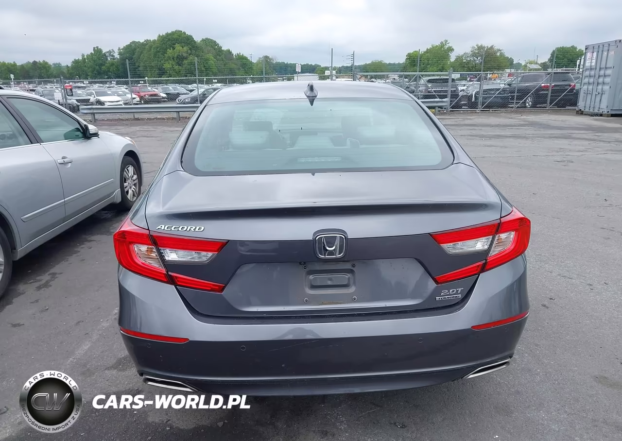 2018 Honda Accord Touring 2.0T VIN:1HGCV2F95JA016515 - 16
