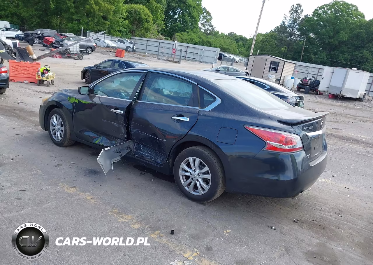 2014 Nissan Altima 2.5 S VIN:1N4AL3AP2EC189531 - 3