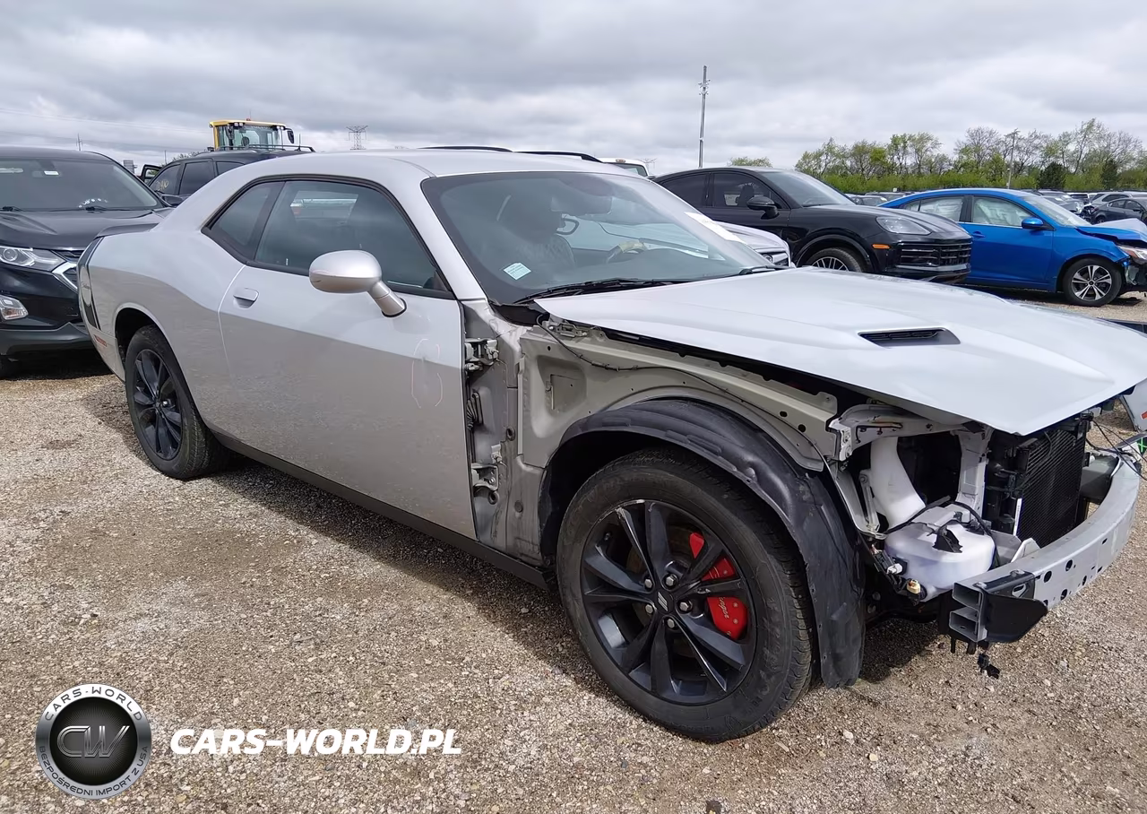 2020 Dodge Challenger Sxt Awd – zdjęcie 1 z 17