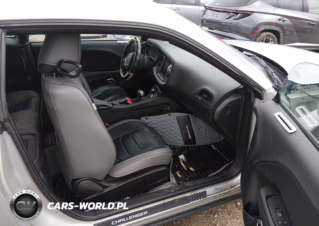 2020 Dodge Challenger Sxt Awd VIN:2C3CDZGG7LH220944 - 5