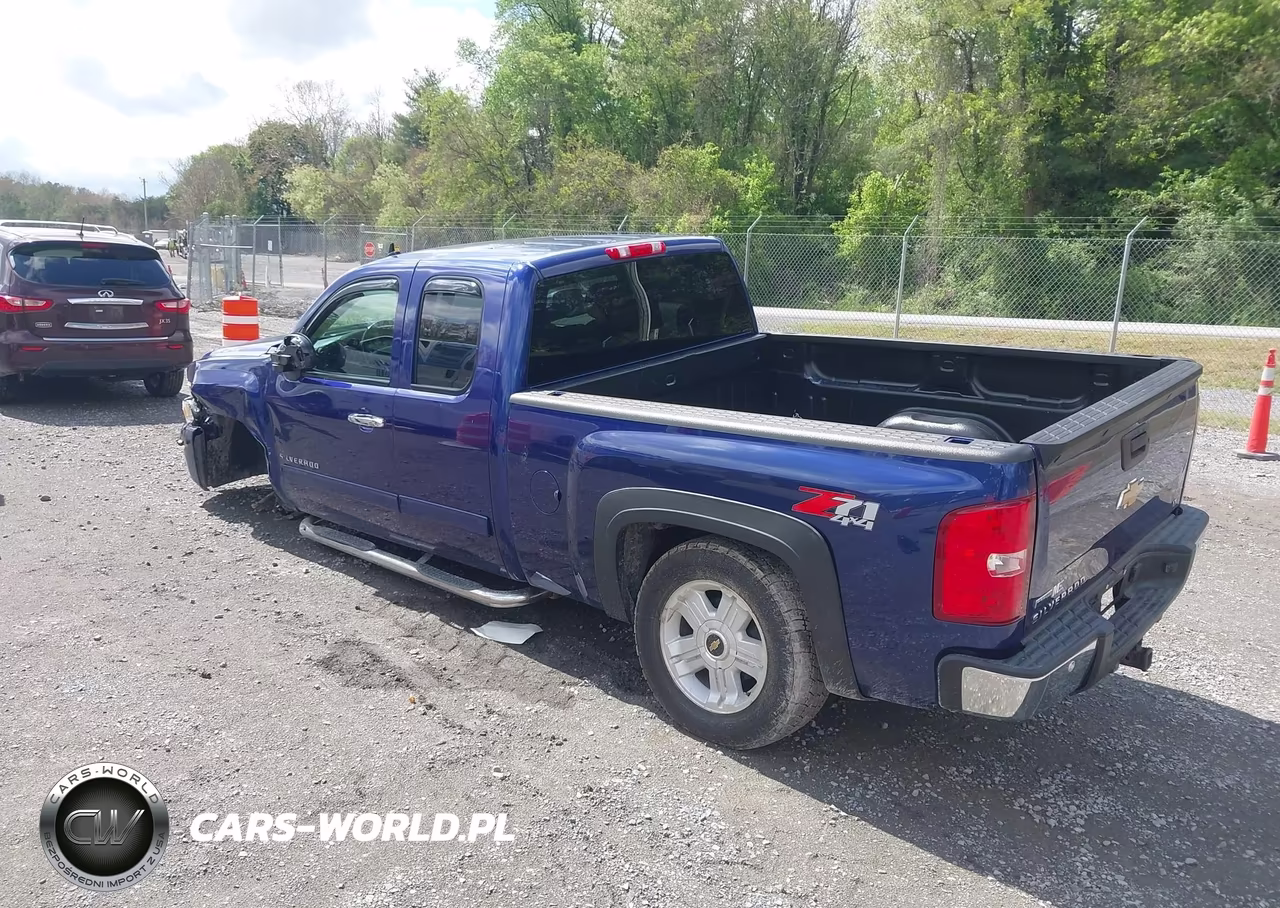 2011 Chevrolet Silverado 1500 Lt VIN:1GCRKSE31BZ227907 - 3