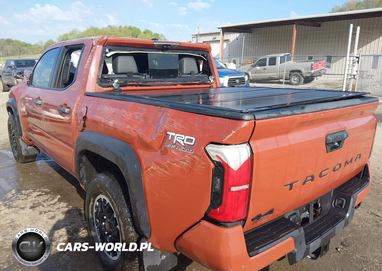 2025 Toyota Tacoma Trd Off Road VIN:3TMLB5JN3SM134015 - 3