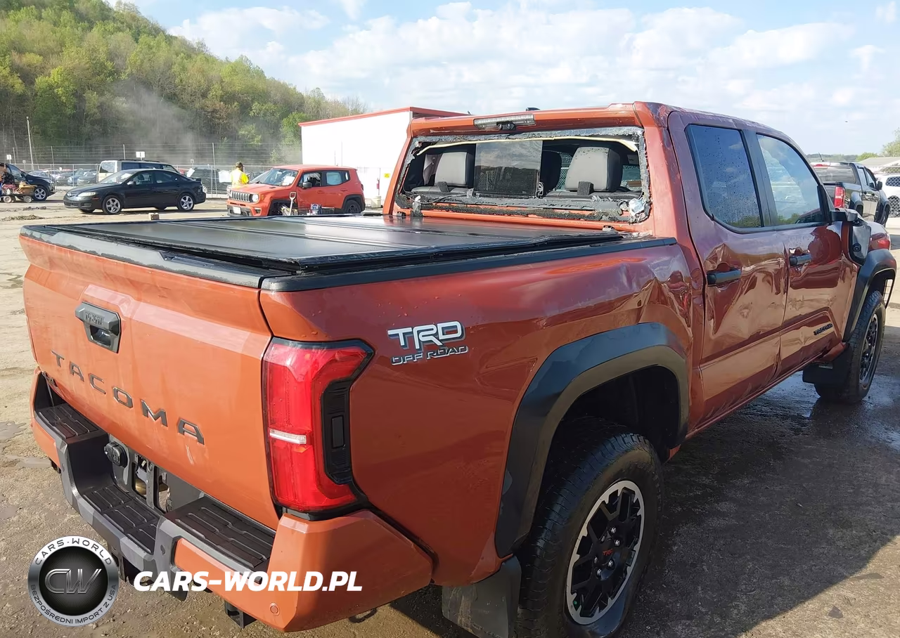 2025 Toyota Tacoma Trd Off Road VIN:3TMLB5JN3SM134015 - 4