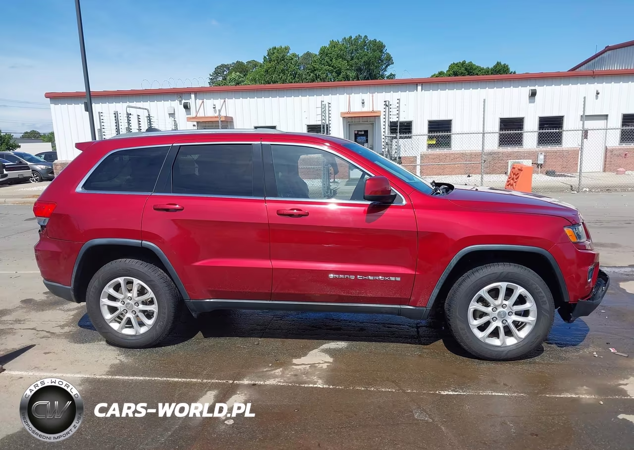 2015 Jeep Grand Cherokee Laredo VIN:1C4RJFAG4FC196129 - 14