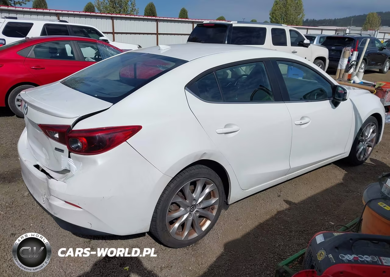 2014 Mazda Mazda3 S Touring VIN:JM1BM1V38E1196597 - 4
