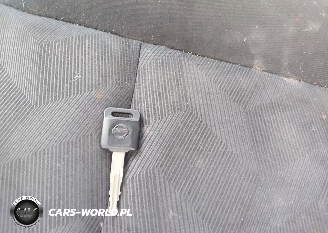 2015 Nissan Rogue S VIN:KNMAT2MV6FP591416 - 11