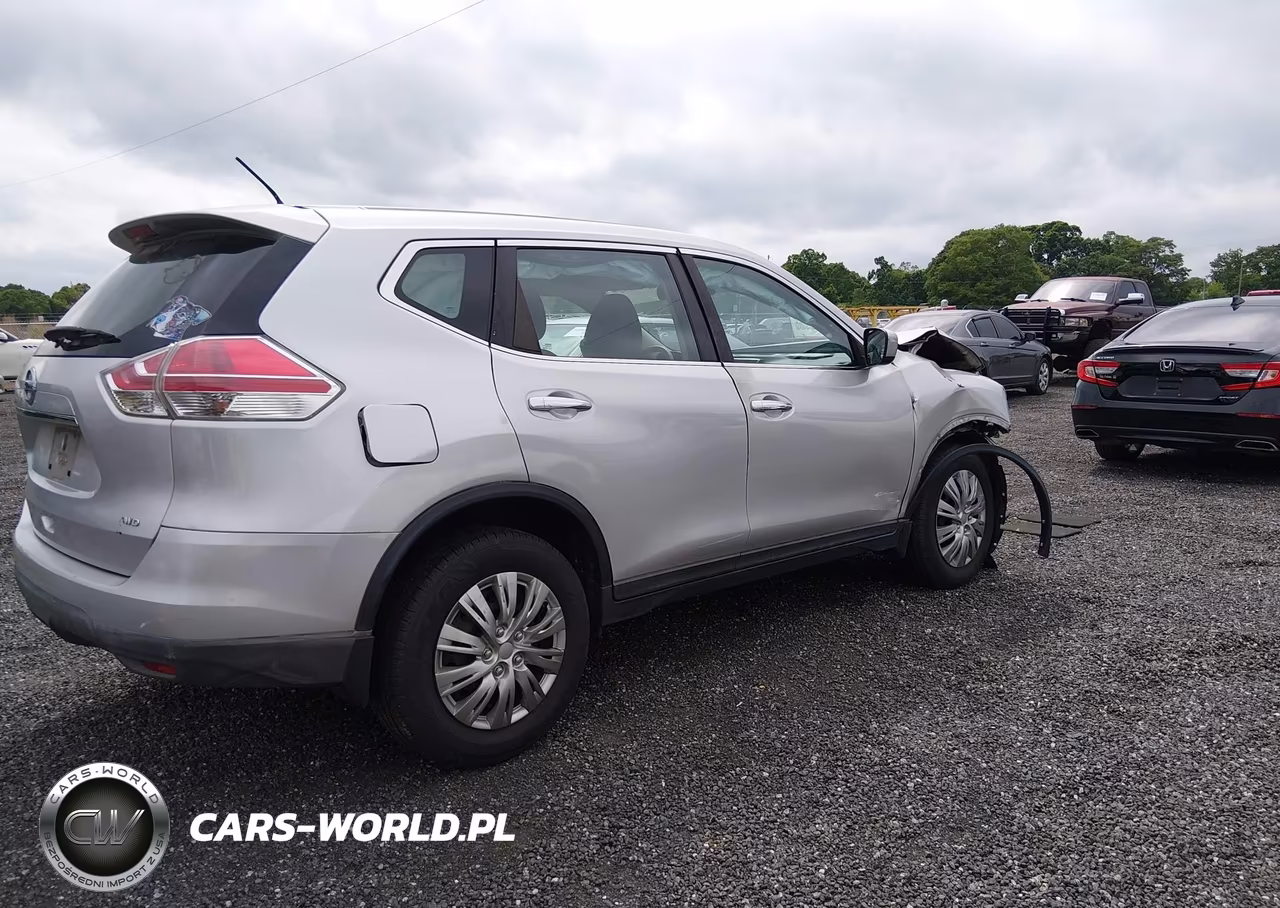 2015 Nissan Rogue S VIN:KNMAT2MV6FP591416 - 4