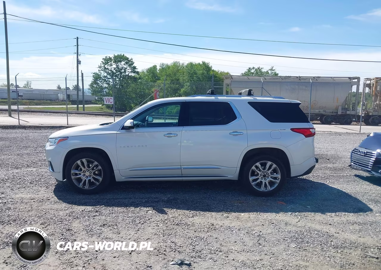 2019 Chevrolet Traverse High Country VIN:1GNEVJKWXKJ233791 - 14