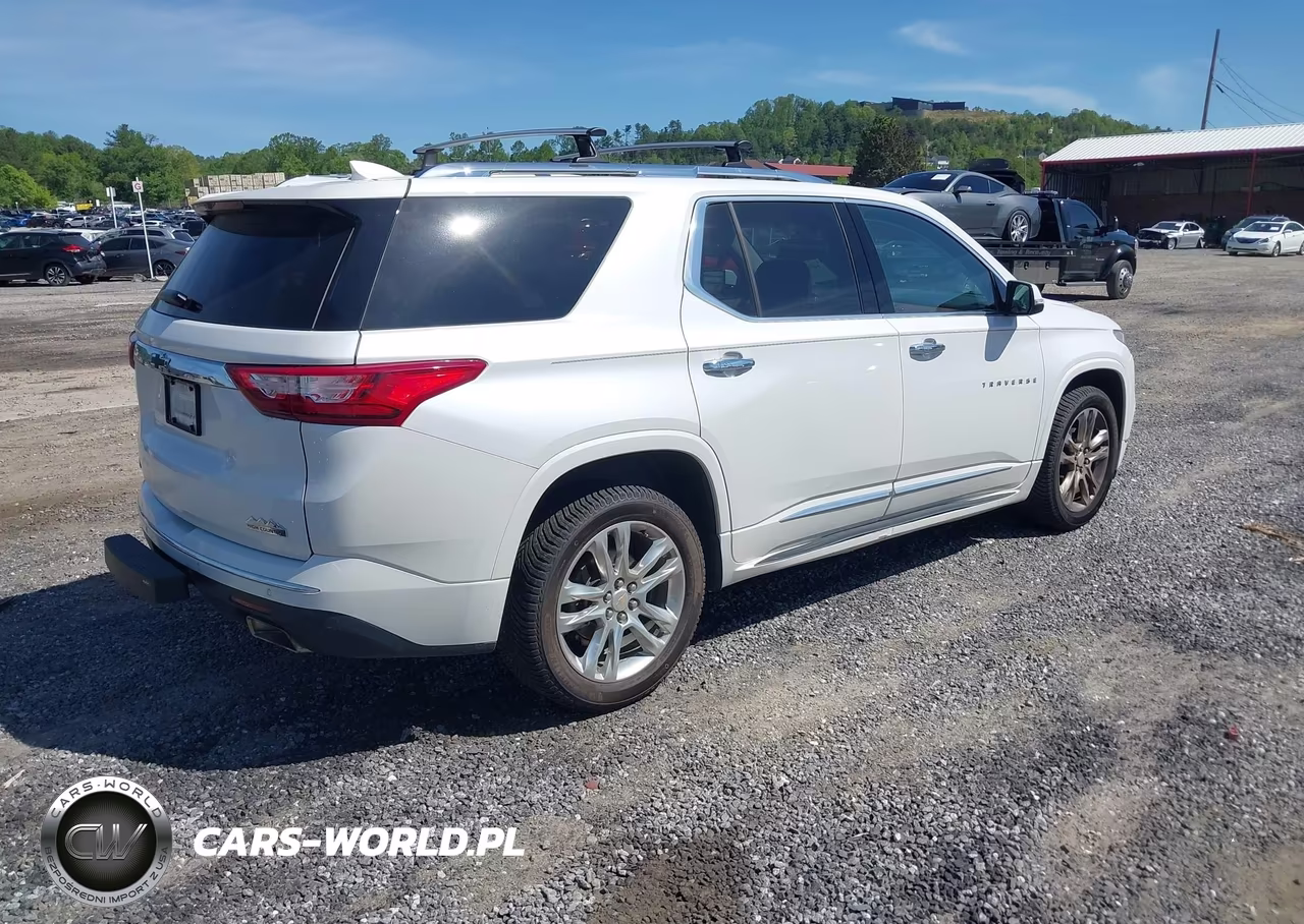 2019 Chevrolet Traverse High Country VIN:1GNEVJKWXKJ233791 - 4
