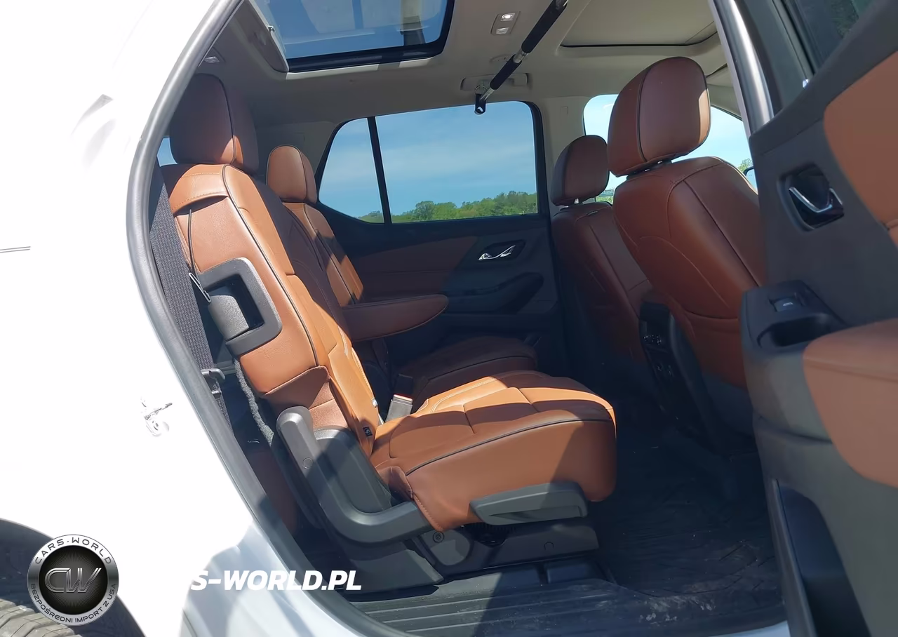 2019 Chevrolet Traverse High Country VIN:1GNEVJKWXKJ233791 - 8