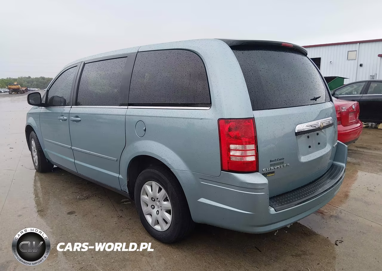 2010 Chrysler Town & Country Lx VIN:2A4RR4DE9AR150040 - 3