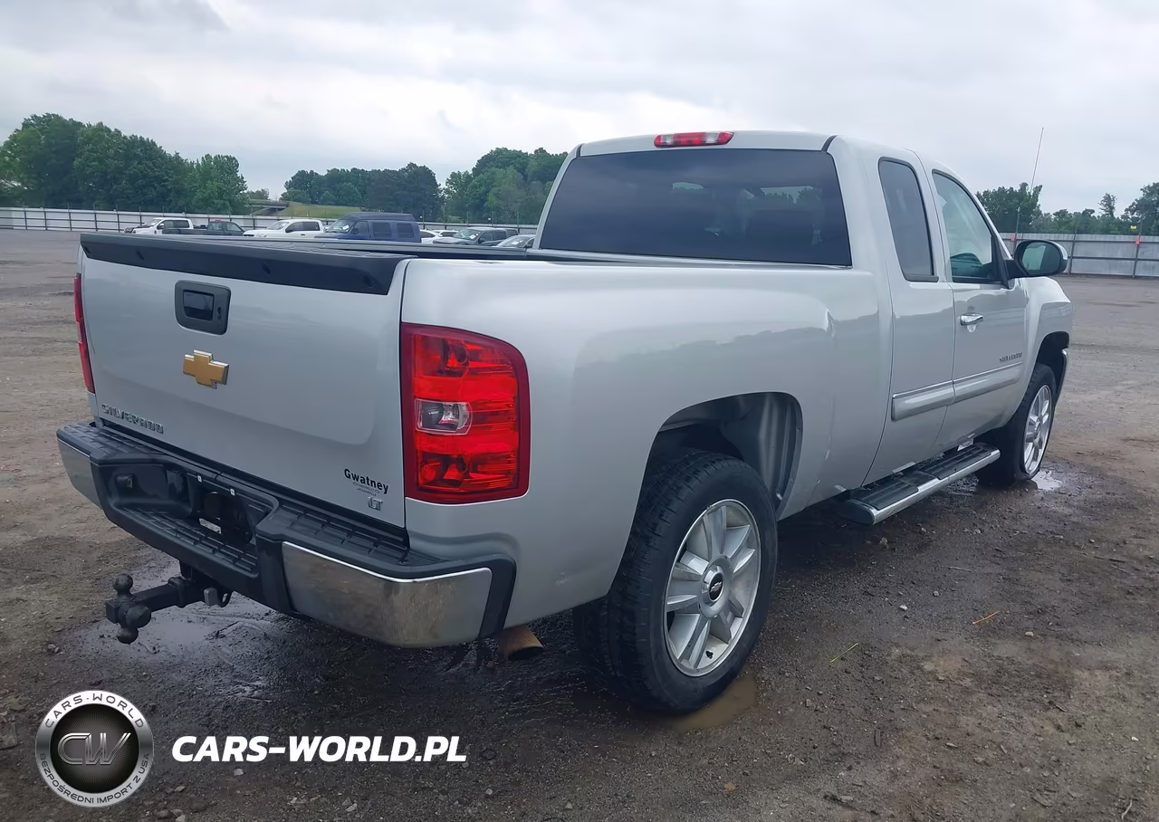 2013 Chevrolet Silverado 1500 Lt VIN:1GCRCSE09DZ399155 - 4