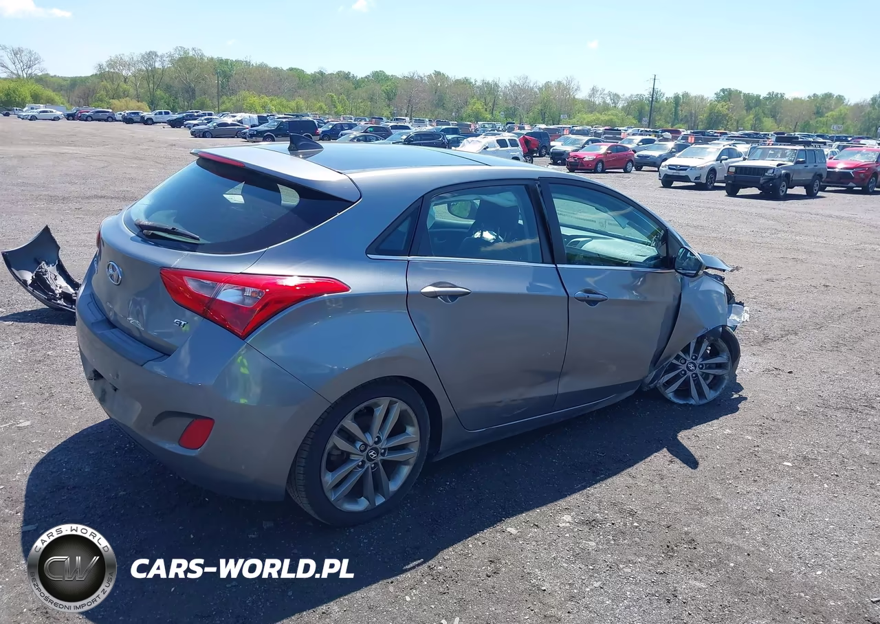 2017 Hyundai Elantra Gt VIN:KMHD35LH3HU358233 - 4