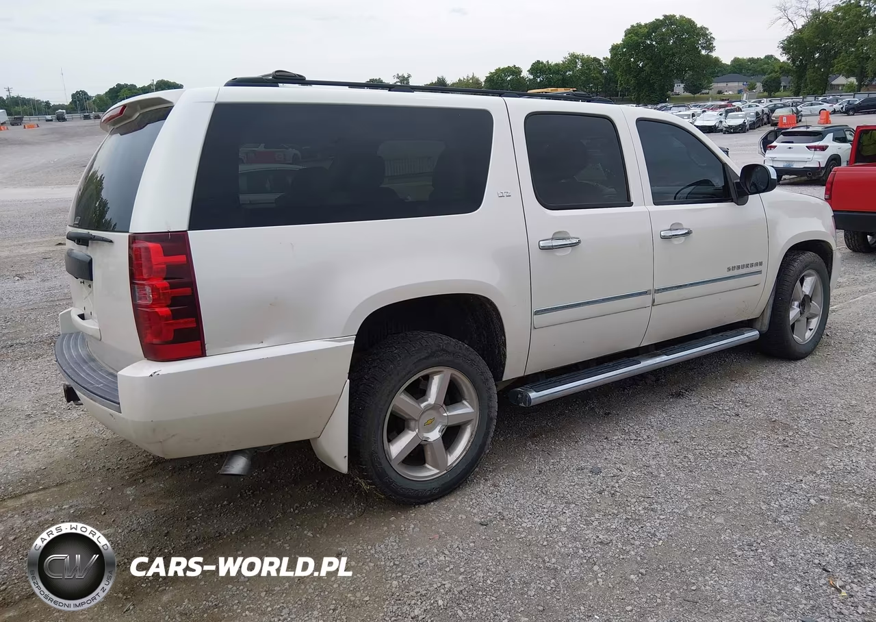 2013 Chevrolet Suburban 1500 Ltz VIN:1GNSKKE70DR193473 - 4