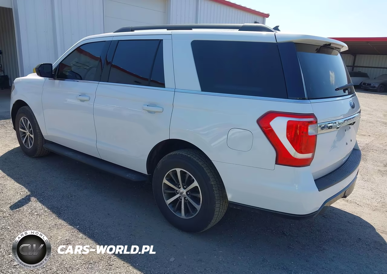 2018 Ford Expedition Xl VIN:1FMJU1FT2JEA61396 - 3