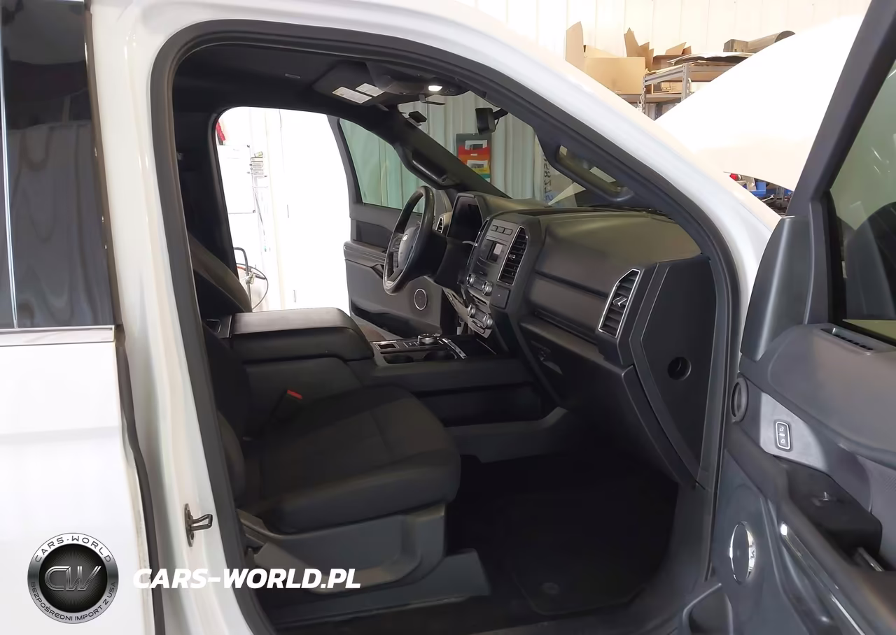 2018 Ford Expedition Xl VIN:1FMJU1FT2JEA61396 - 5
