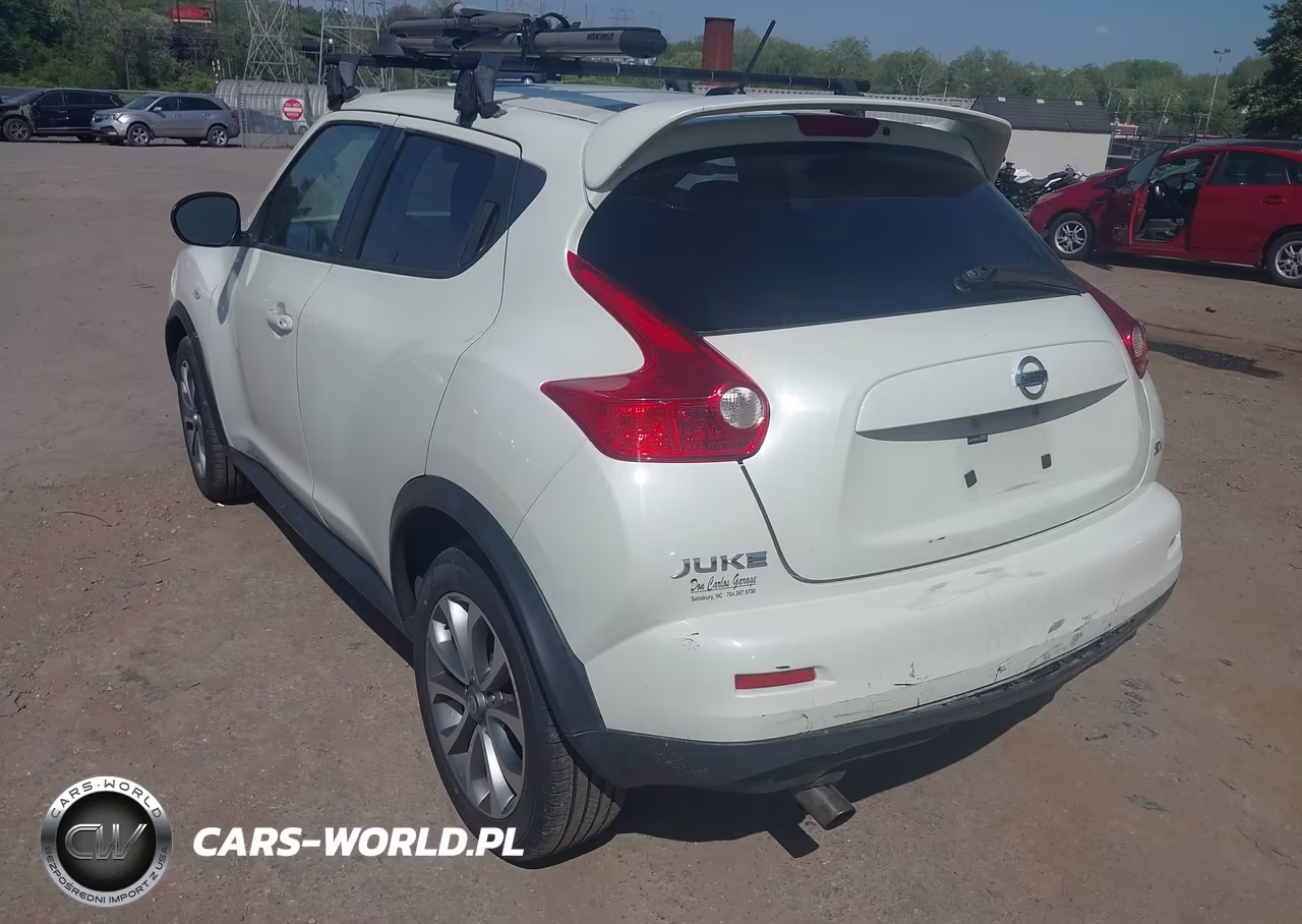 2011 Nissan Juke Sv VIN:JN8AF5MR0BT003396 - 3
