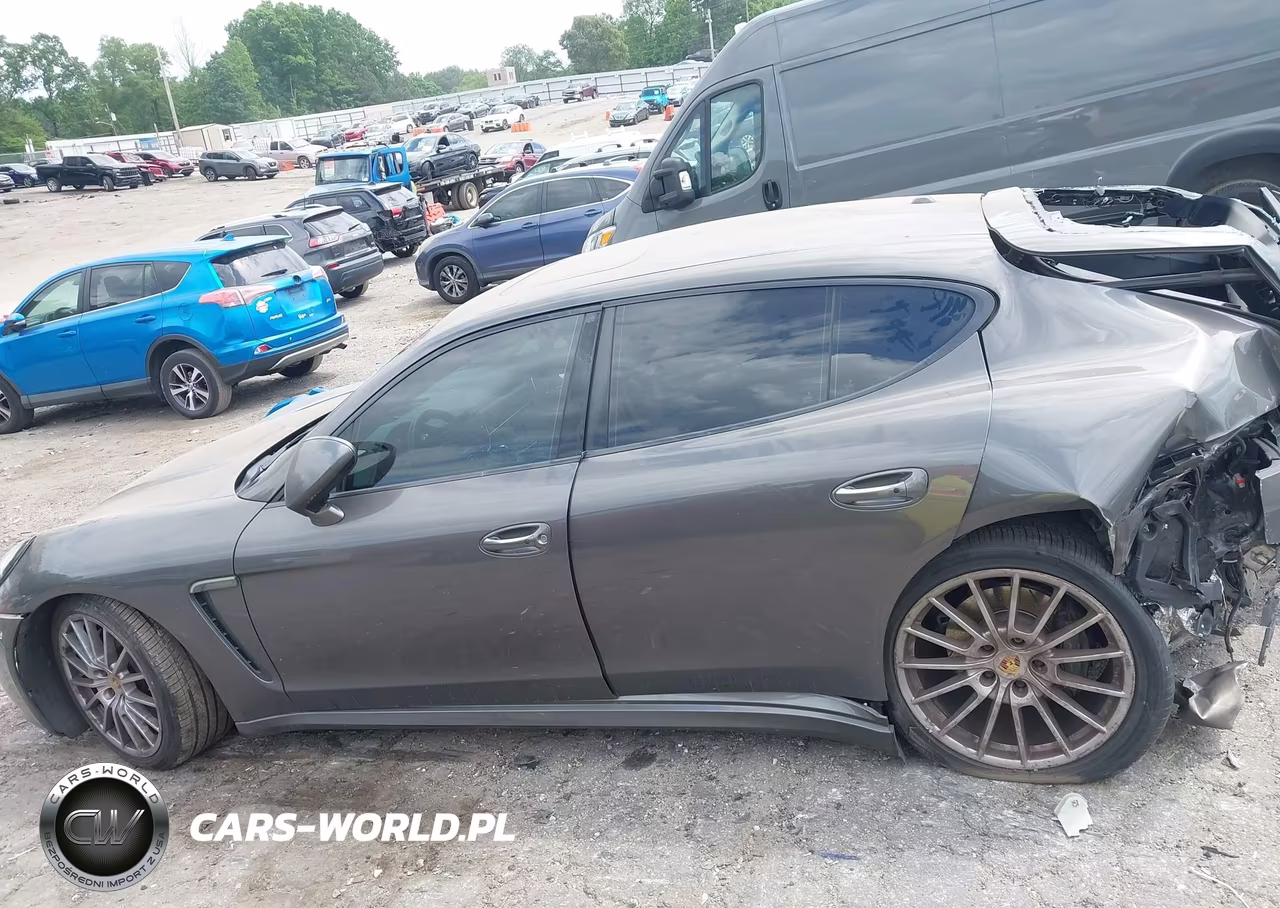 2015 Porsche Panamera 4 VIN:WP0AA2A74FL007419 - 13
