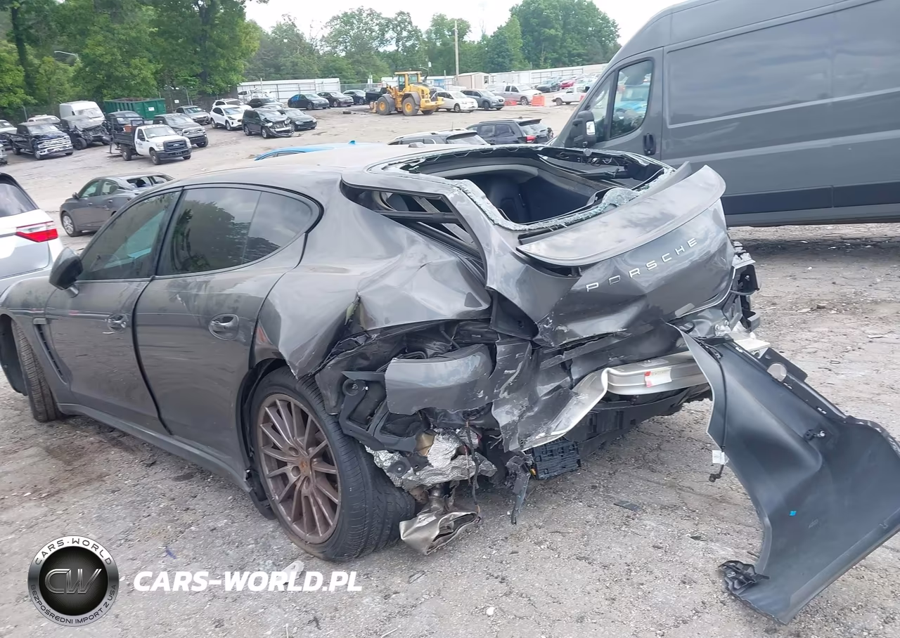 2015 Porsche Panamera 4 VIN:WP0AA2A74FL007419 - 6