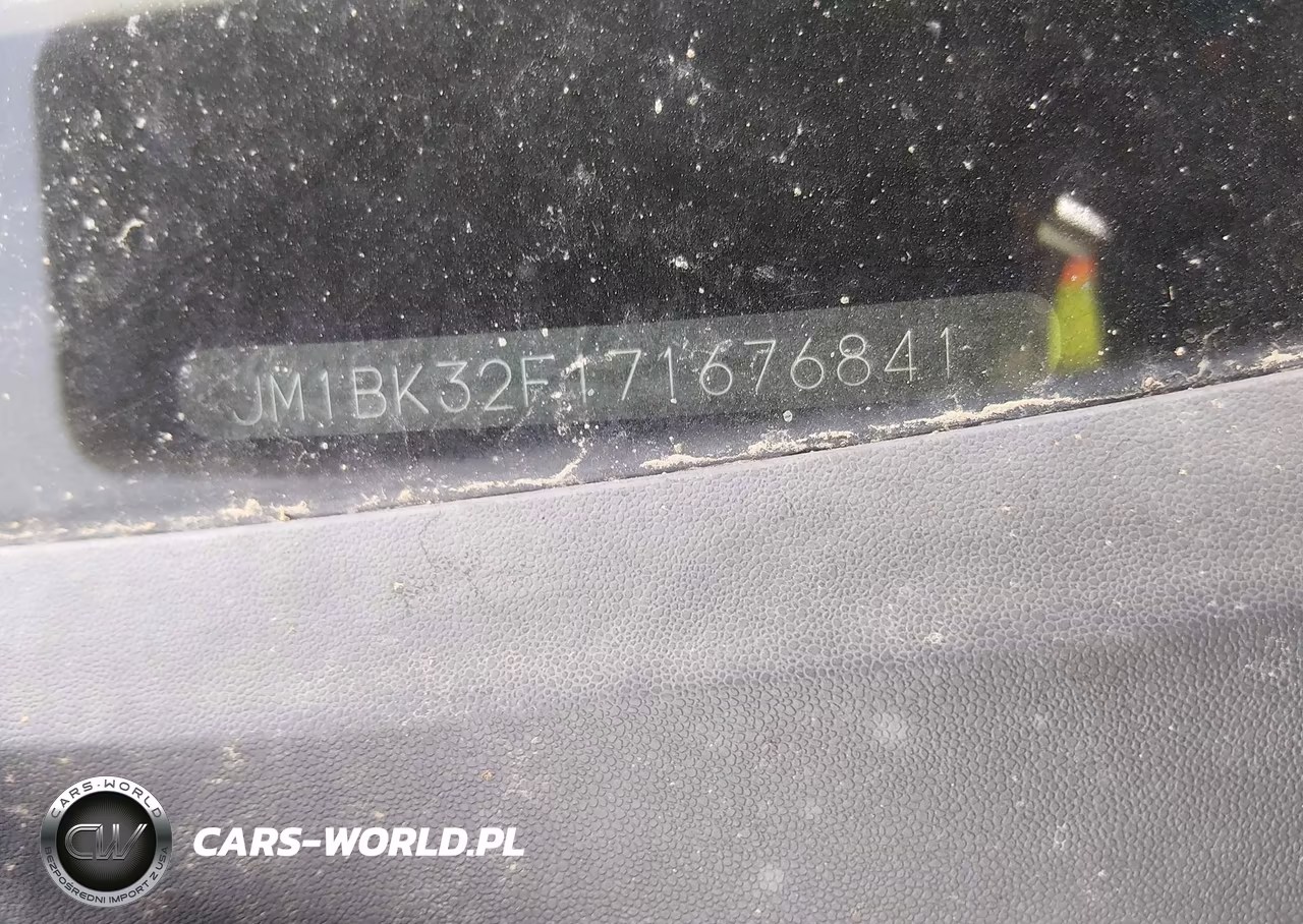 2007 Mazda Mazda3 I Touring VIN:JM1BK32F171676841 - 9