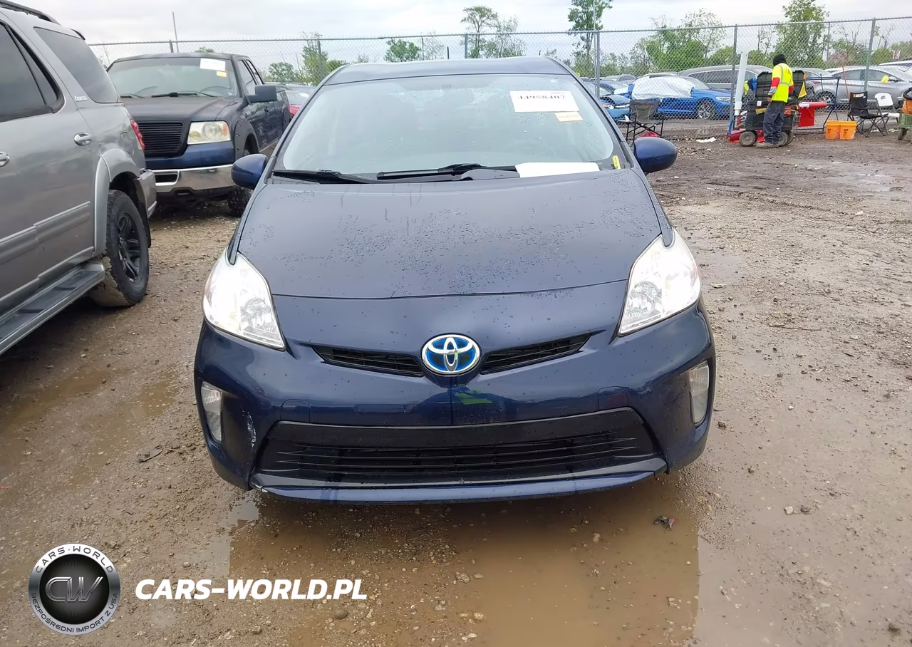 2015 Toyota Prius Three VIN:JTDKN3DU9F0438324 - 12