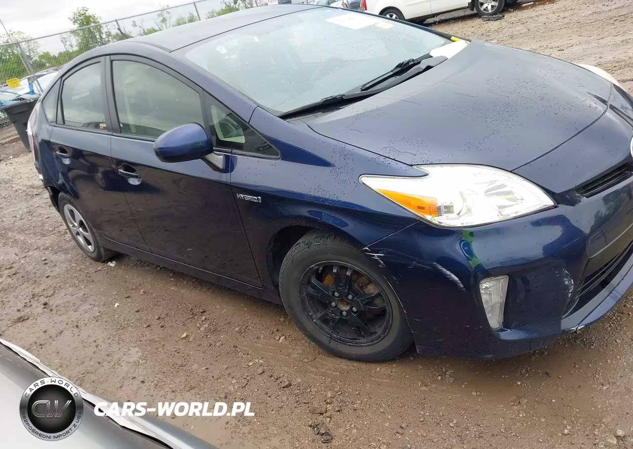 2015 Toyota Prius Three VIN:JTDKN3DU9F0438324 - 13