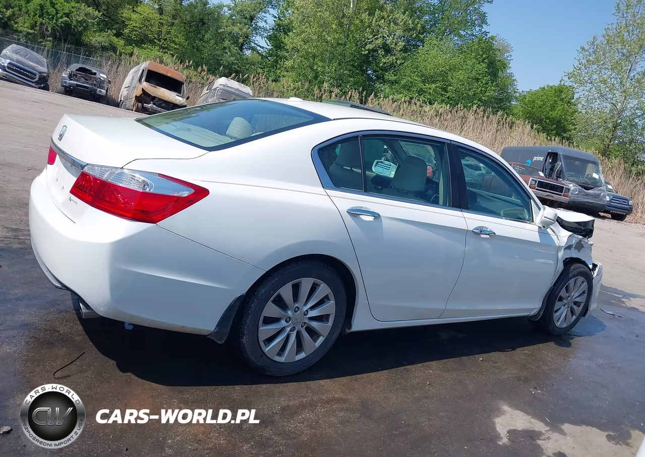 2015 Honda Accord Ex-L VIN:1HGCR2F8XFA155588 - 13