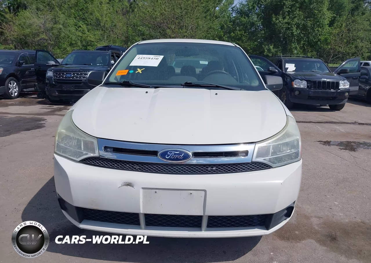 2010 Ford Focus Se VIN:1FAHP3FN1AW299229 - 12