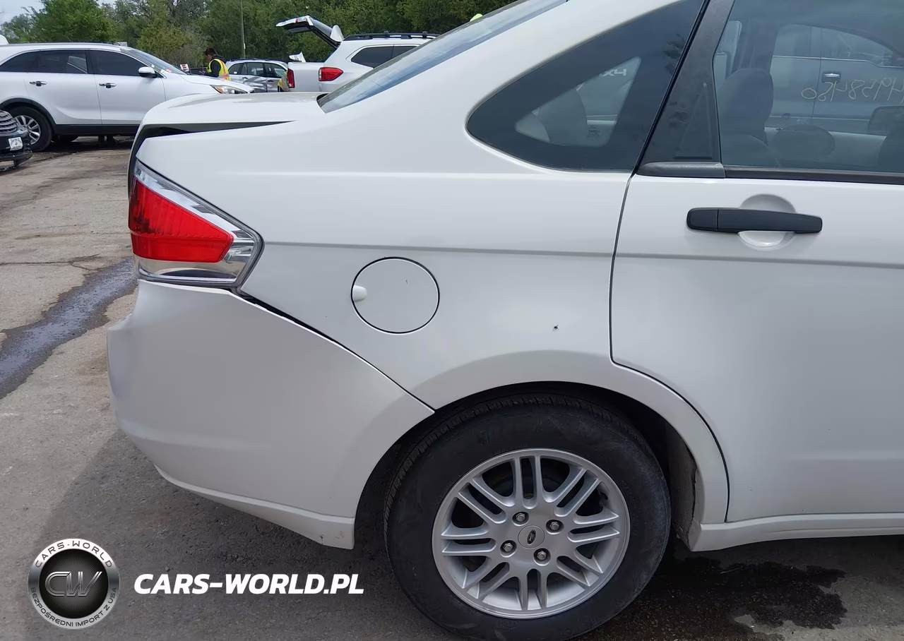 2010 Ford Focus Se VIN:1FAHP3FN1AW299229 - 17