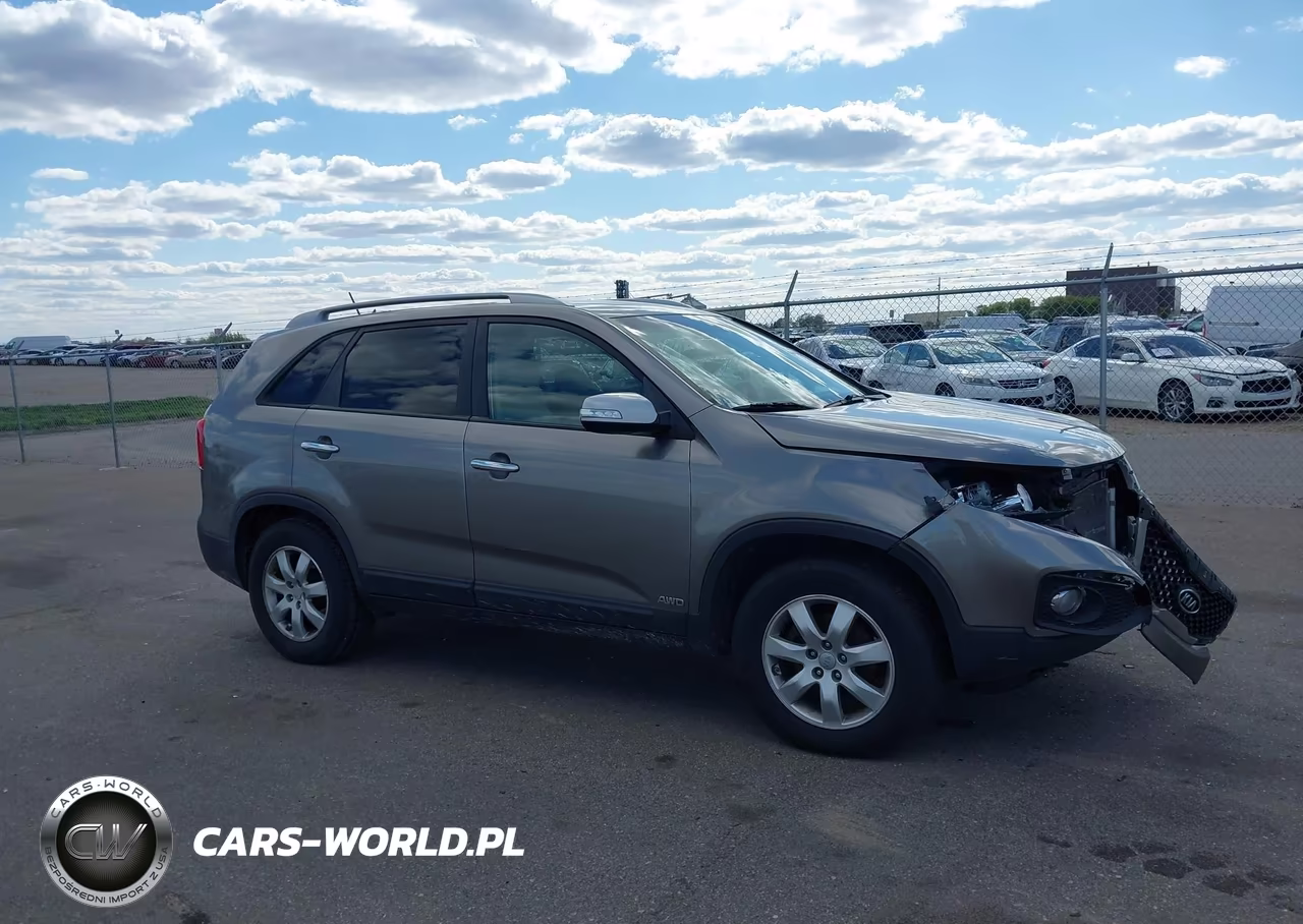 2013 Kia Sorento Lx V6 VIN:5XYKTDA29DG310882 - 13