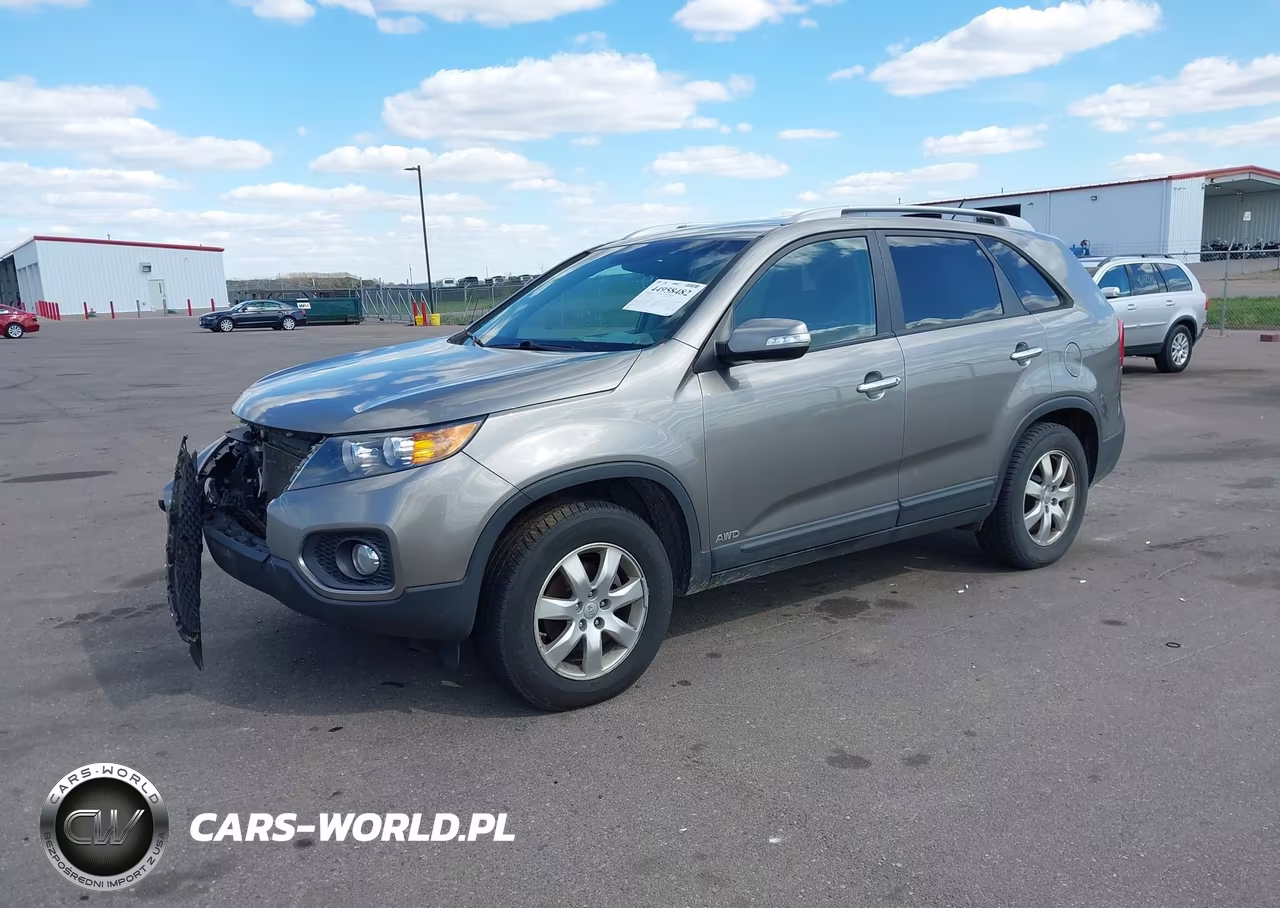 2013 Kia Sorento Lx V6 VIN:5XYKTDA29DG310882 - 2
