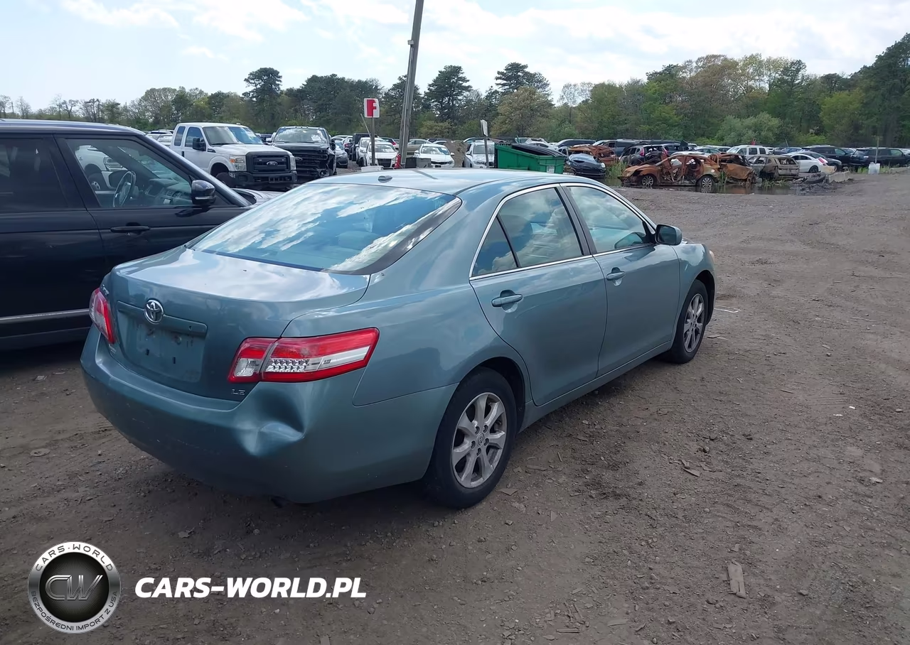 2010 Toyota Camry Le VIN:4T1BF3EK5AU554143 - 4